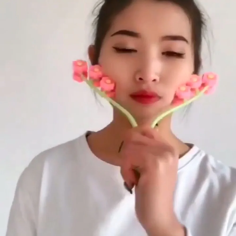 Face Massager, Flower Design Massage Roller, Beauty Tool, NEW
